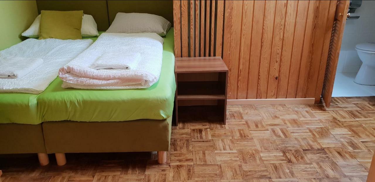 Kansakar Hotel Кайзерслаутерн Экстерьер фото